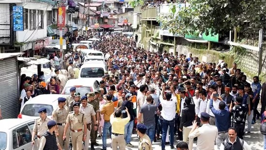 VIJAY UPADHYAY - Massive Protest Breaks Out In Shimla Against 'illegal ...